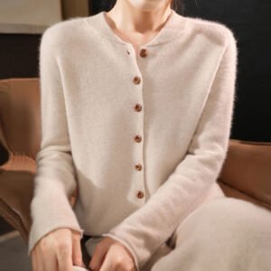 Cardigan — Simple V-Neck Button Layer — front and knit detail
